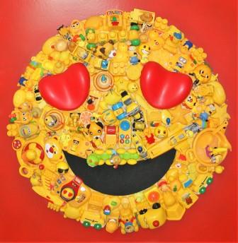 Smiley 1, plastic toys